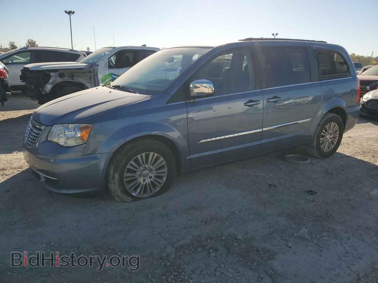 Photo 2A4RR8DG5BR784357 - CHRYSLER MINIVAN 2011