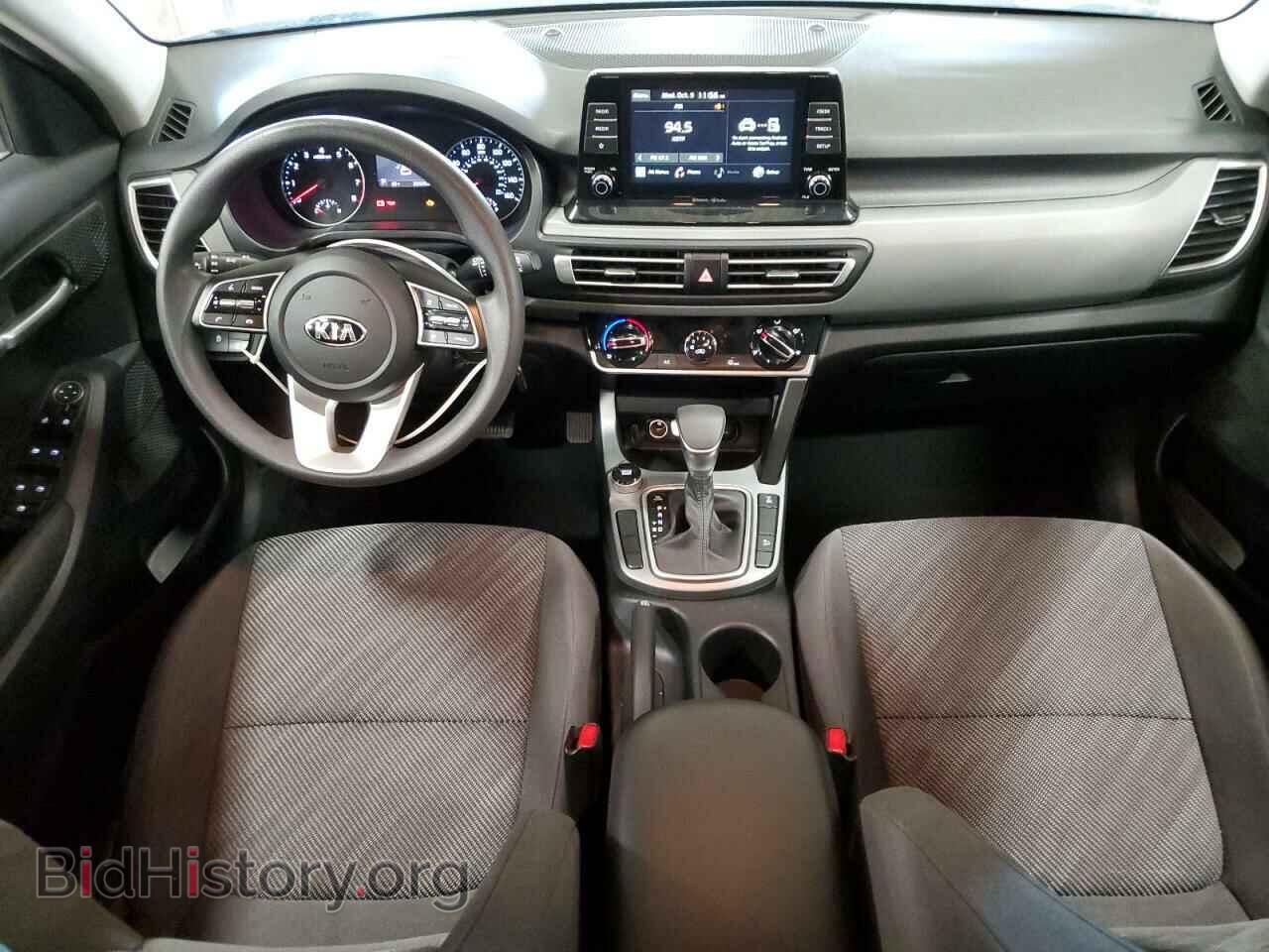 2021 KIA SELTOS - VIN: KNDEPCAA1M7226877 - Фото 8