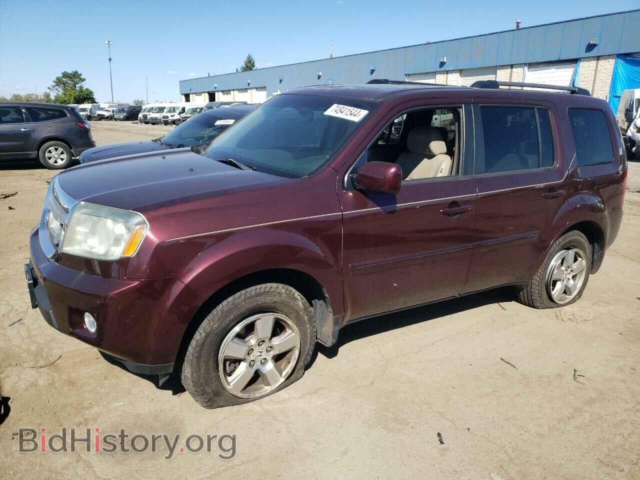 Фотография 5FNYF3H56BB011138 - HONDA PILOT 2011