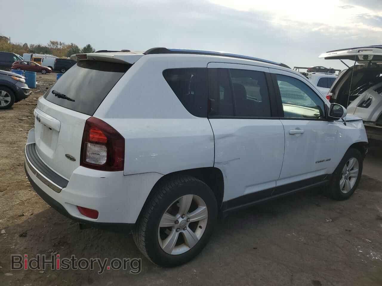 2015 JEEP COMPASS - VIN: 1C4NJDEB3FD215782 - Photo 3