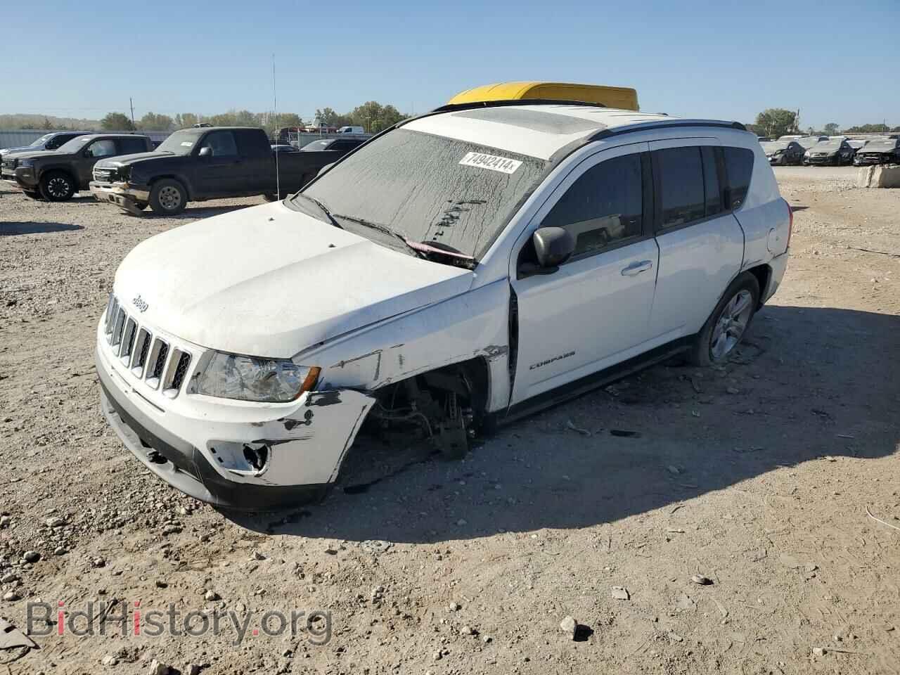 Photo 1C4NJCEB7DD102344 - JEEP COMPASS 2013