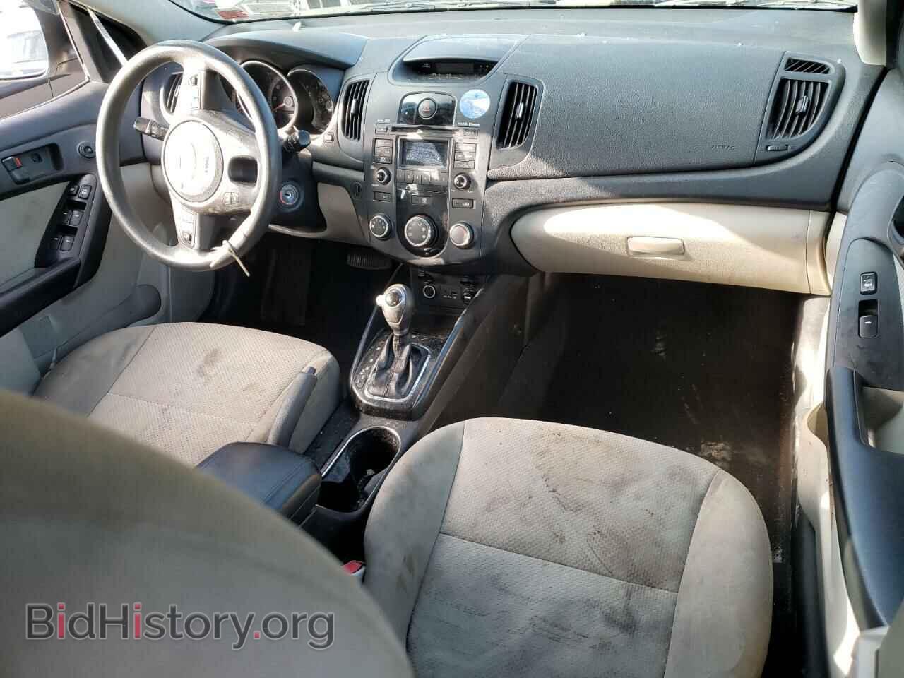 2011 KIA FORTE - VIN: KNAFU4A24B5890656 - Фото 8
