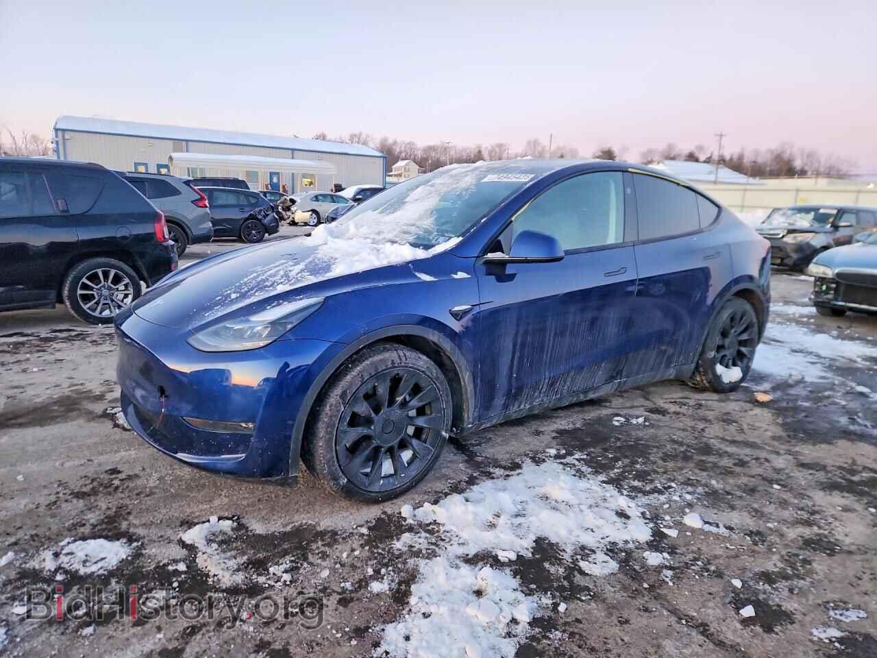 Фотография 7SAYGAEE2RF086213 - TESLA MODEL Y 2024
