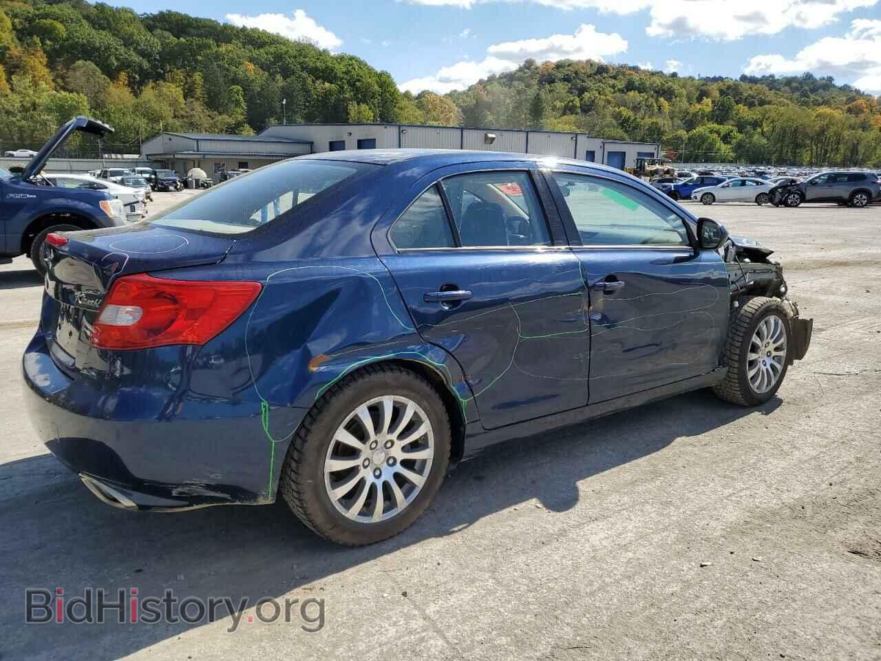 2010 SUZUKI KIZASHI - VIN: JS2RE9A33A6100894 - Photo 3