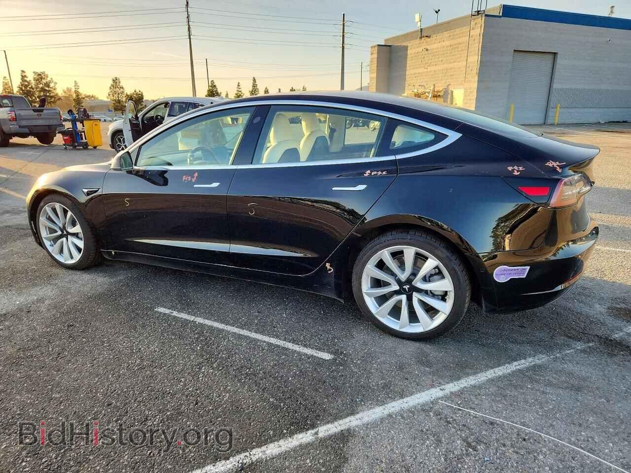2018 TESLA MODEL 3 - VIN: 5YJ3E1EB2JF147888 - Photo 2