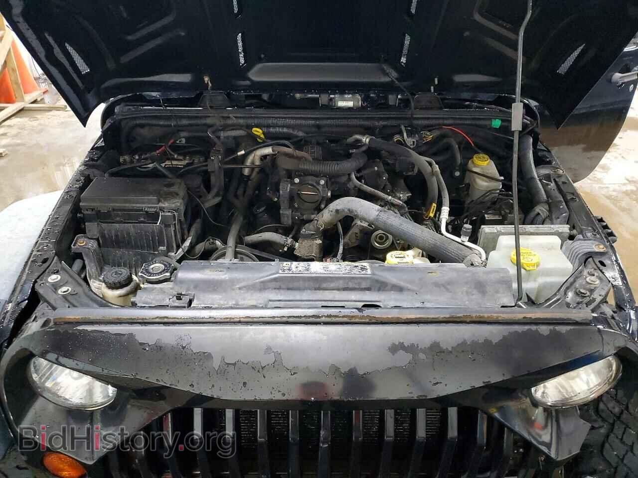 2011 JEEP WRANGLER - VIN: 1J4AA2D12BL574174 - Фото 11