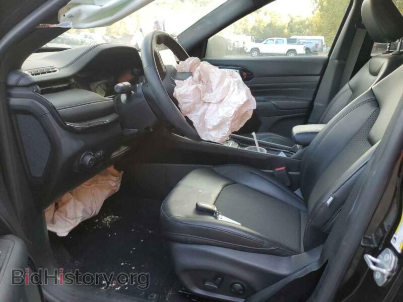 2022 Jeep COMPASS (VIN 3C4NJDBB2NT228715) — photo 7 of 13