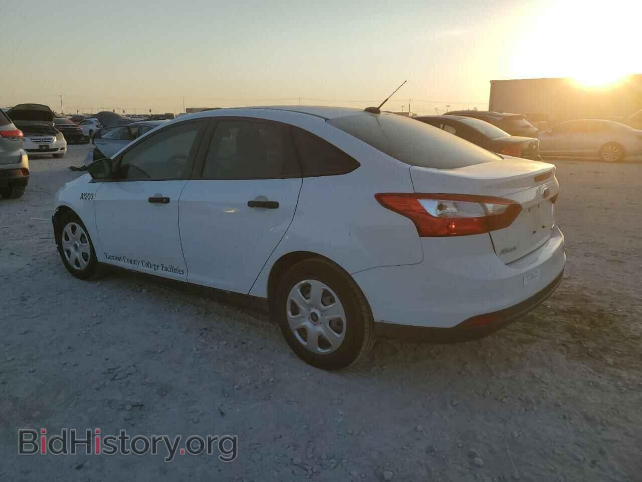 2012 FORD FOCUS - VIN: 1FAHP3E21CL424015 - Фото 2
