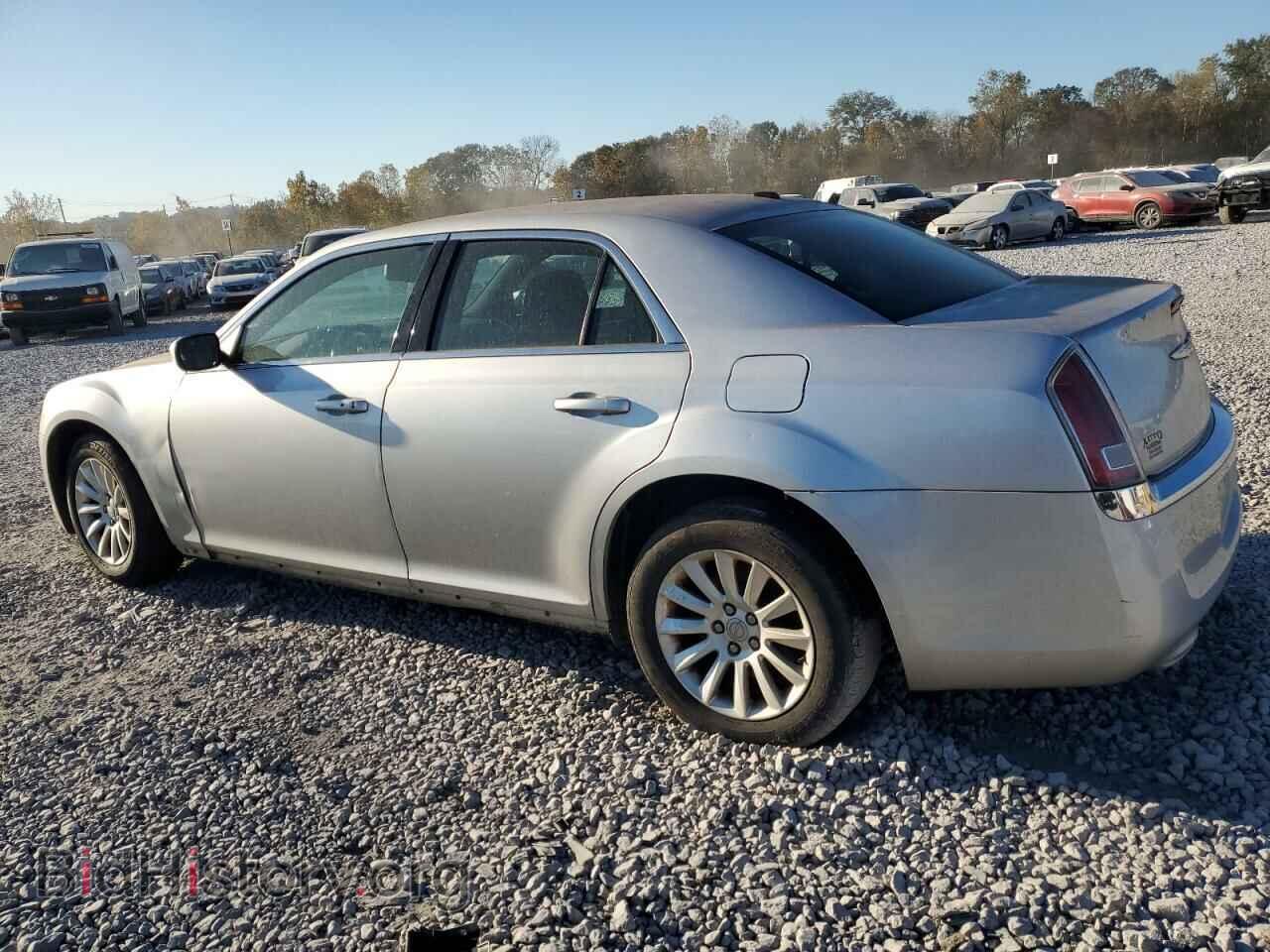 2012 CHRYSLER 300 - VIN: 2C3CCAAG8CH192357 - Photo 2