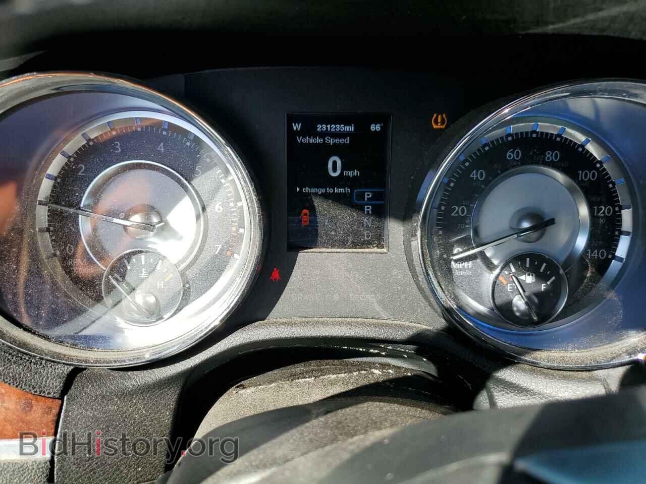 2012 CHRYSLER 300 - VIN: 2C3CCAAG8CH192357 - Photo 9
