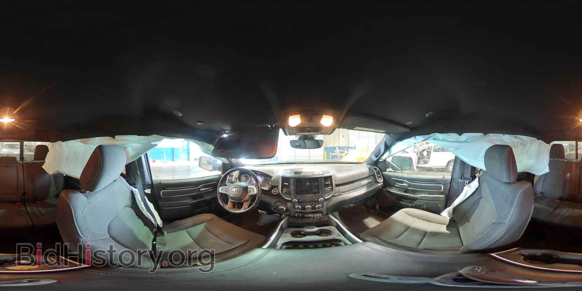 2020 RAM 1500 - VIN: 1C6SRFFT6LN284588 - Фото 14