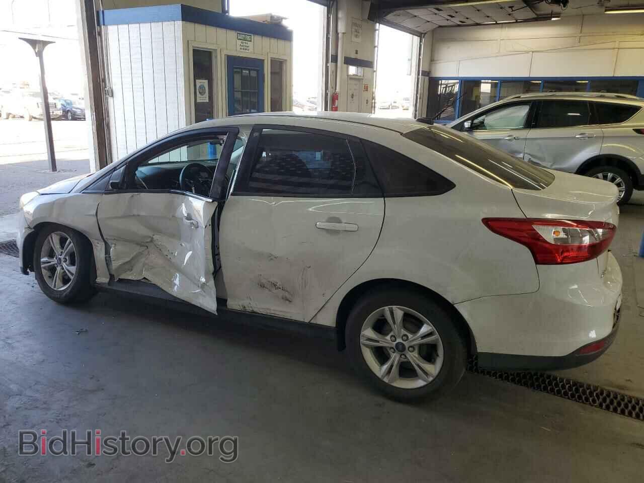 2014 FORD FOCUS - VIN: 1FADP3F29EL381124 - Фото 2