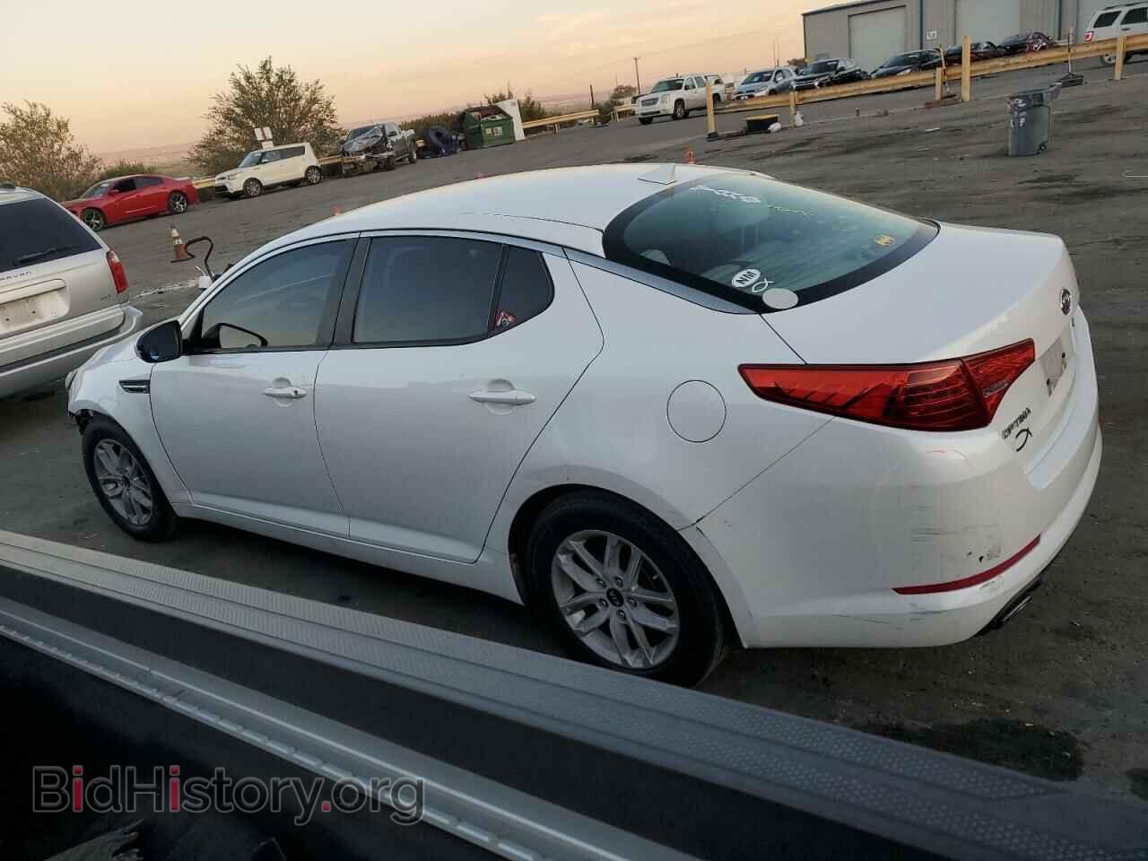 2011 KIA OPTIMA - VIN: KNAGM4A73B5102353 - Фото 2