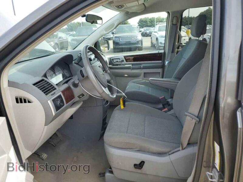 2010 Chrysler MINIVAN (VIN 2A4RR5D12AR415349) — фото 7 из 13