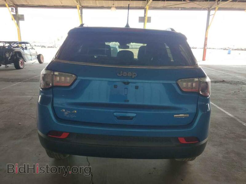 2022 Jeep COMPASS (VIN 3C4NJDBB3NT105554) — фото 6 из 12
