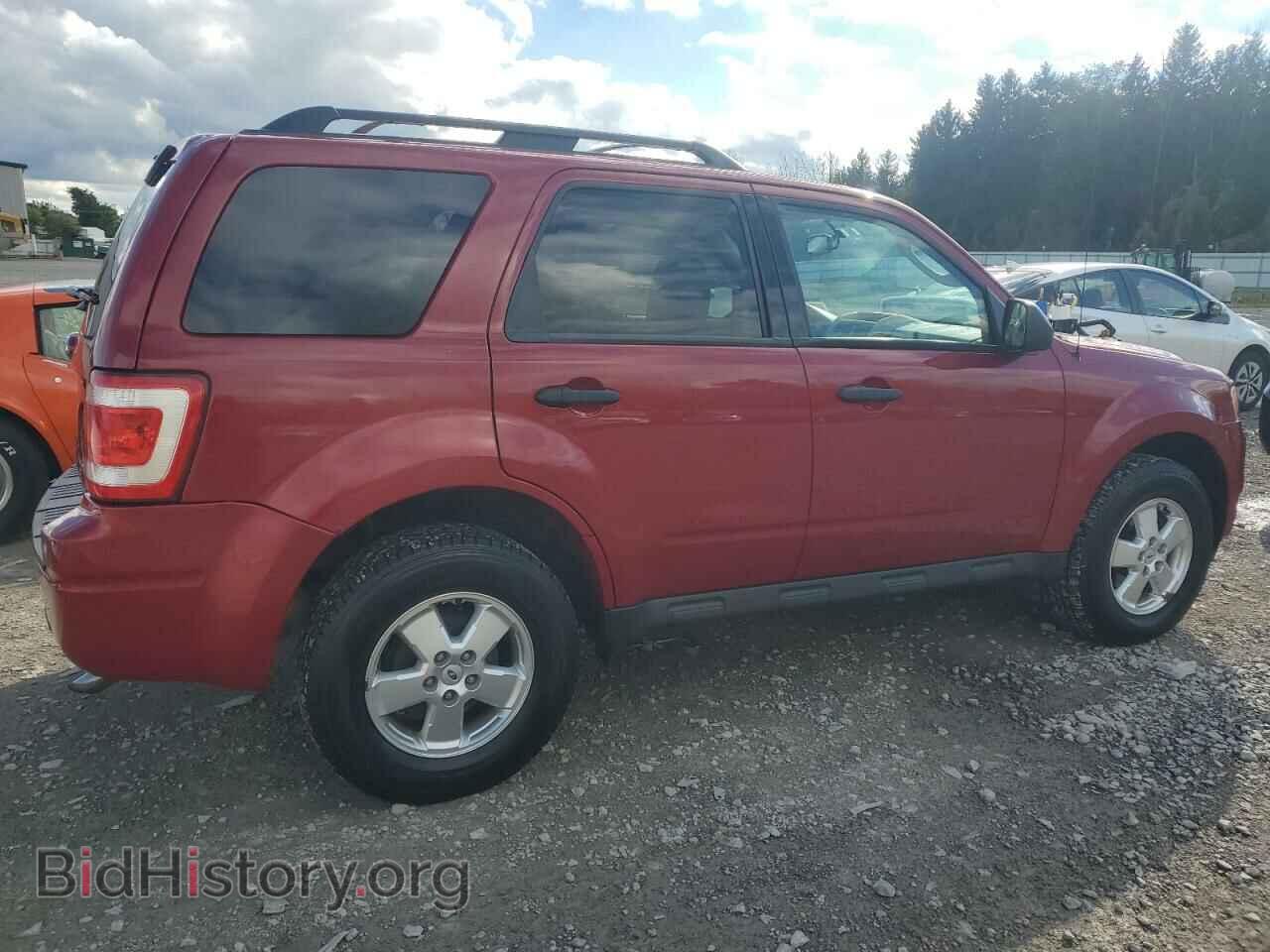 2011 FORD ESCAPE - VIN: 1FMCU0D76BKB11437 - Фото 3