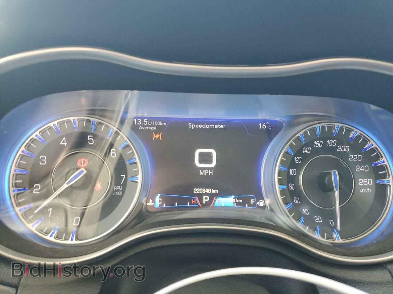 2017 CHRYSLER 300 - VIN: 2C3CCAAG6HH585720 - Фото 9