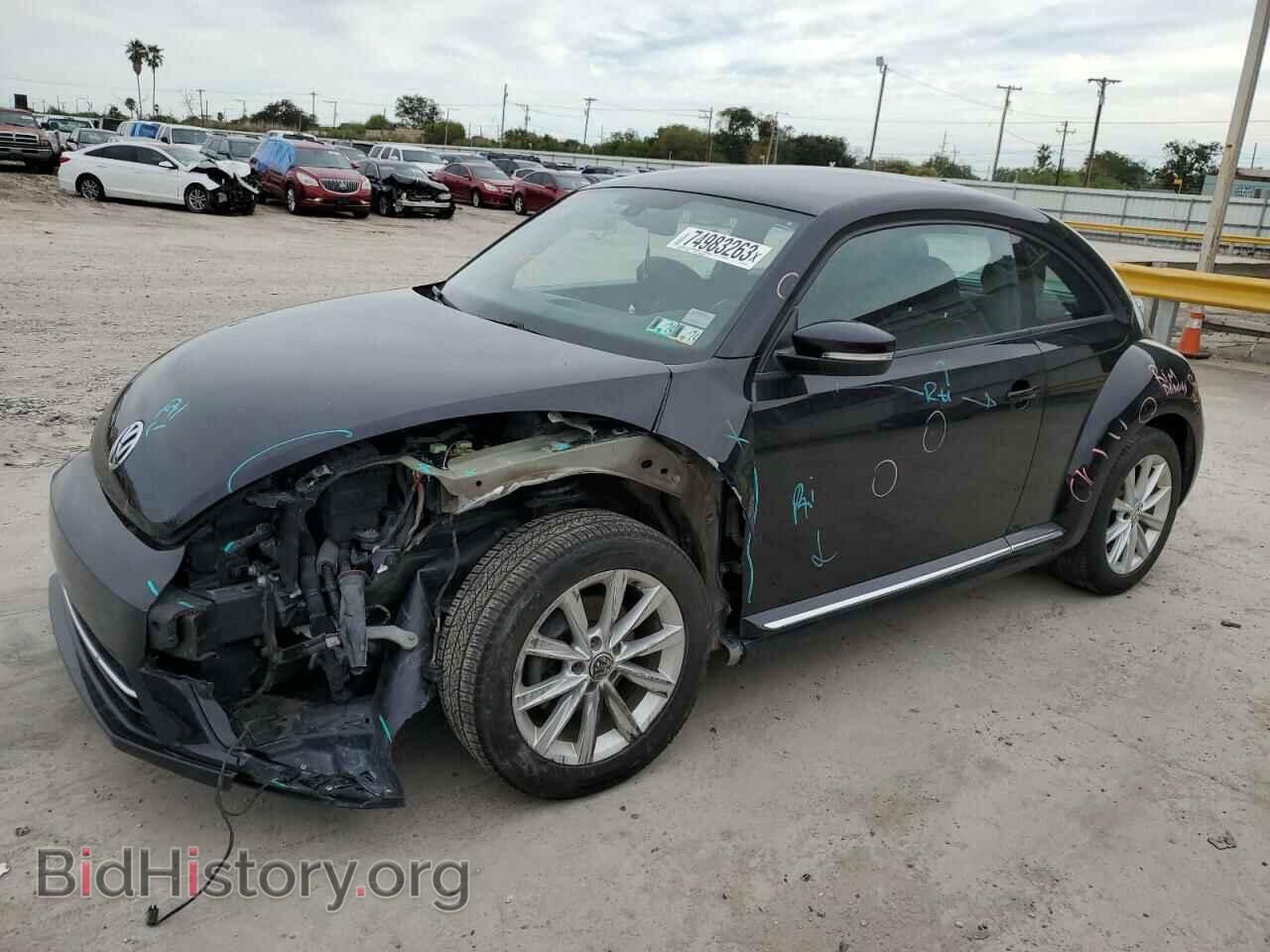 Фотография 3VWJ17AT3HM615277 - VOLKSWAGEN BEETLE 2017