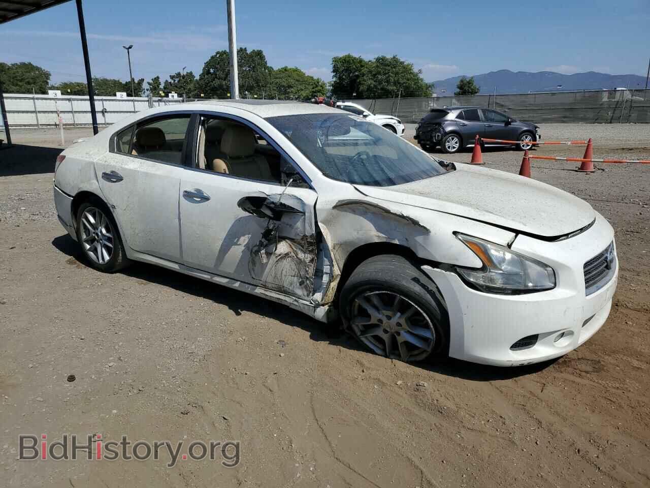 2010 NISSAN MAXIMA - VIN: 1N4AA5AP2AC875483 - Photo 4