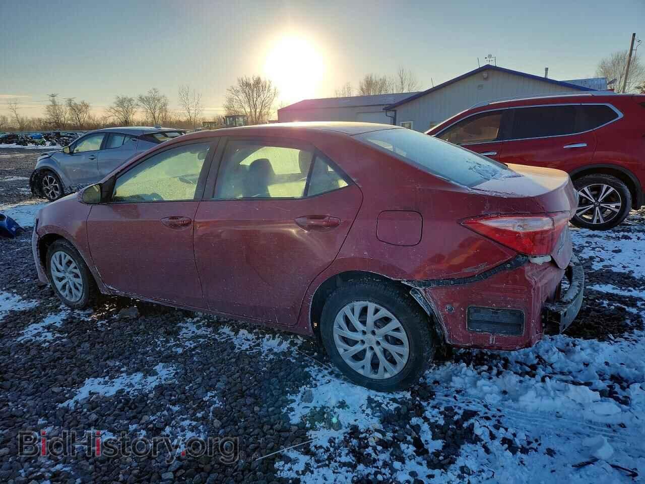 2018 TOYOTA COROLLA - VIN: 5YFBURHE4JP820073 - Фото 2