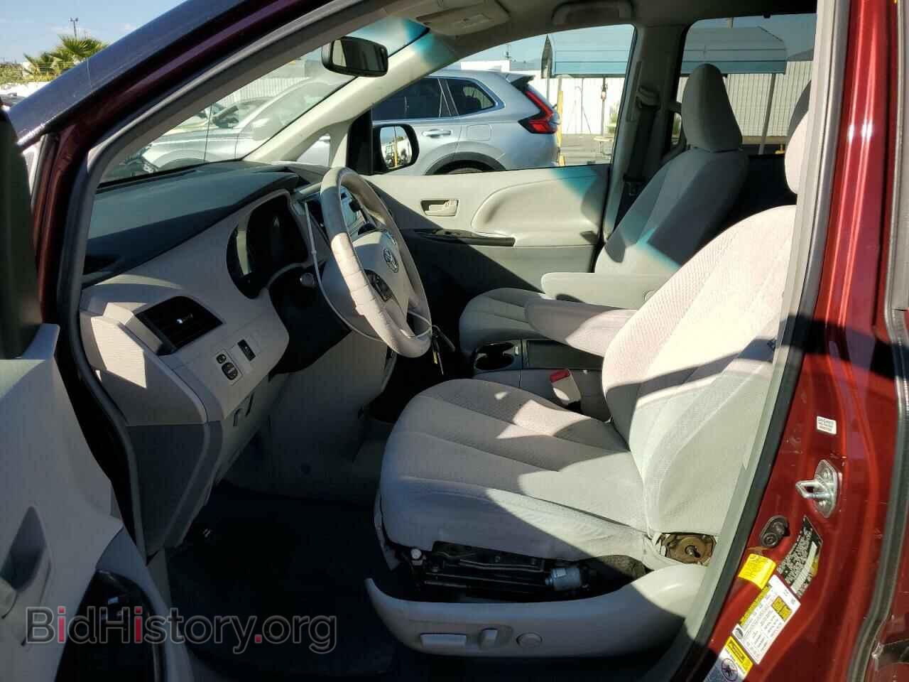 2012 TOYOTA All Models - VIN: 5TDKK3DC9CS179844 - Фото 7