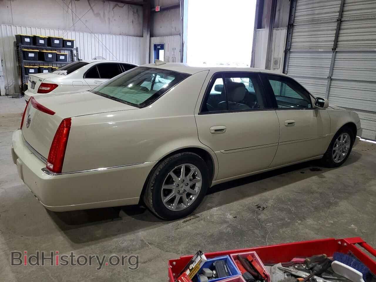 2011 CADILLAC DTS - VIN: 1G6KD5E63BU123099 - Фото 3