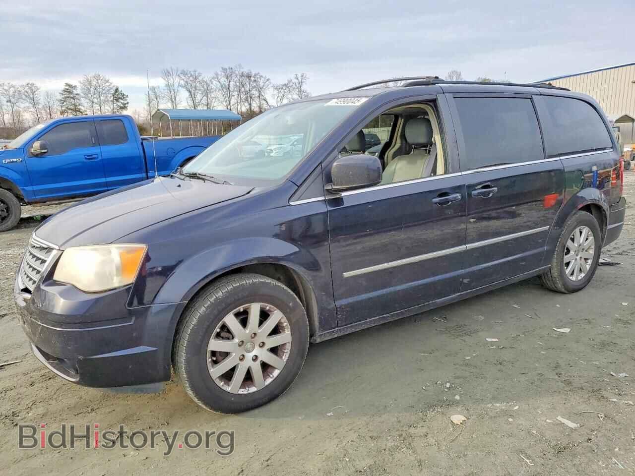Photo 2A4RR5D17AR170418 - CHRYSLER MINIVAN 2010