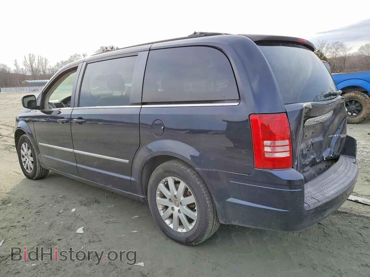 2010 CHRYSLER MINIVAN - VIN: 2A4RR5D17AR170418 - Photo 2