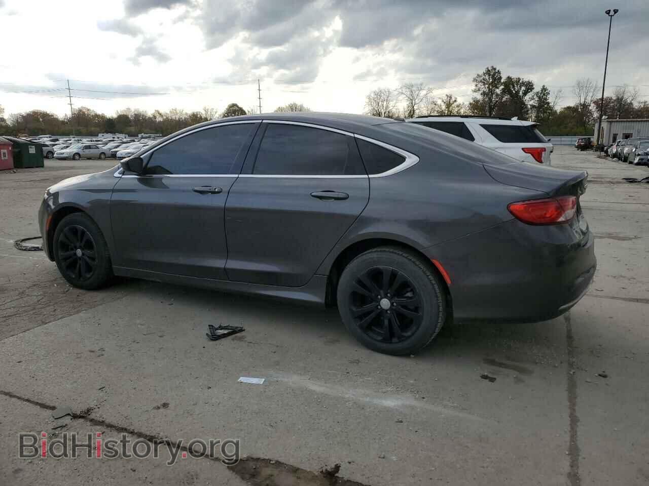 2015 CHRYSLER 200 - VIN: 1C3CCCAB6FN602777 - Фото 2