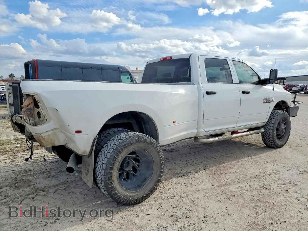2014 RAM All Models - VIN: 3C63RRGL3EG265044 - Photo 3