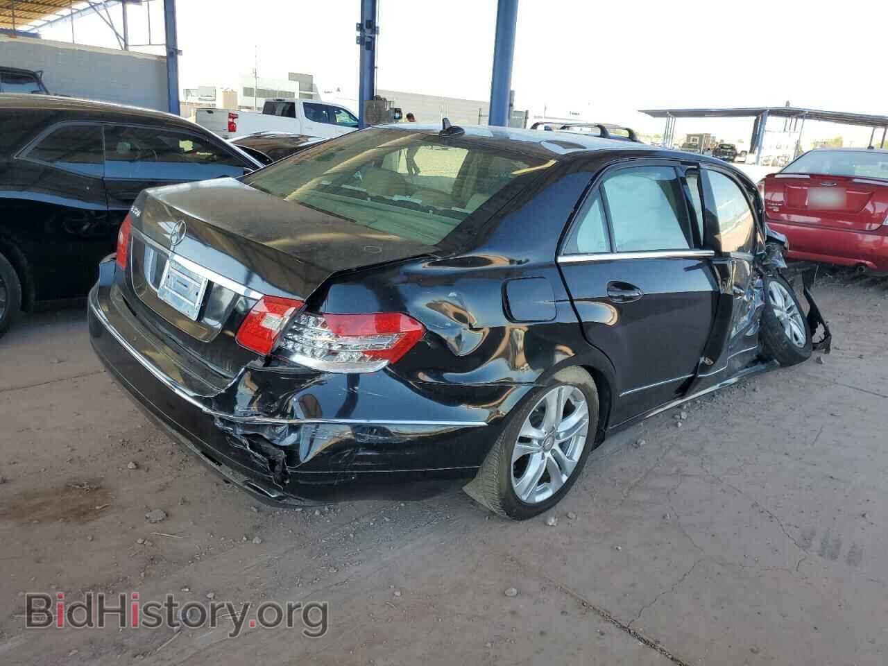 2011 MERCEDES-BENZ E-CLASS - VIN: WDDHF5GB3BA477966 - Фото 3