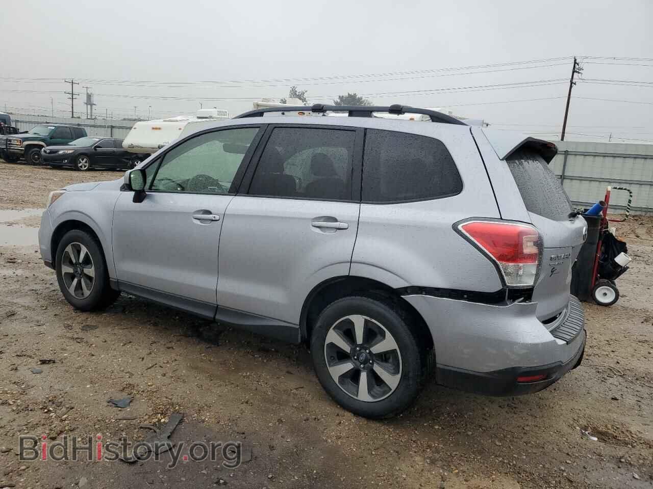 2017 SUBARU FORESTER - VIN: JF2SJAEC1HH480031 - Photo 2