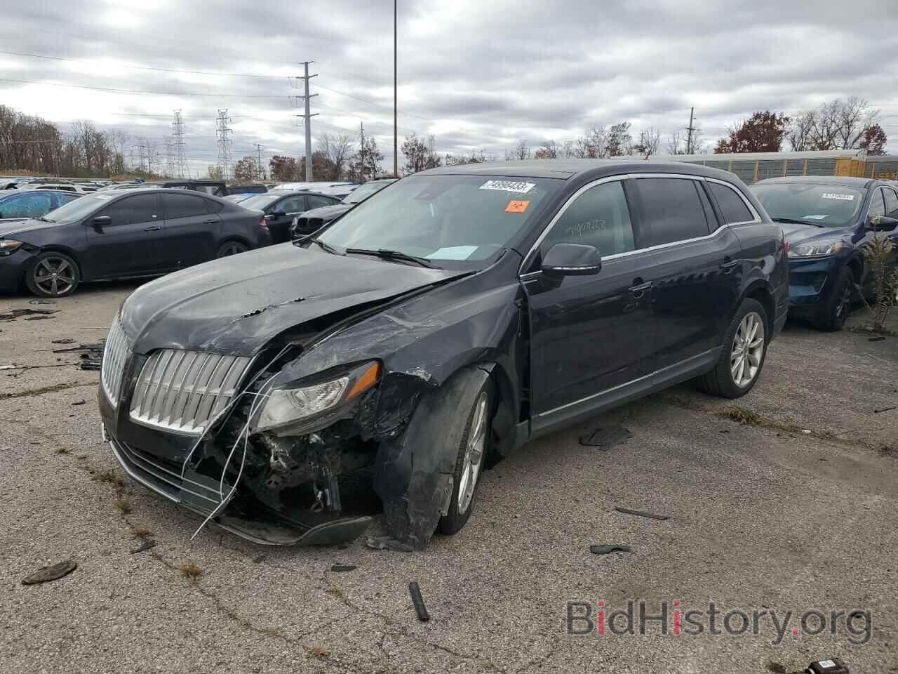 Photo 2LMHJ5AT3ABJ13432 - LINCOLN MKT 2010