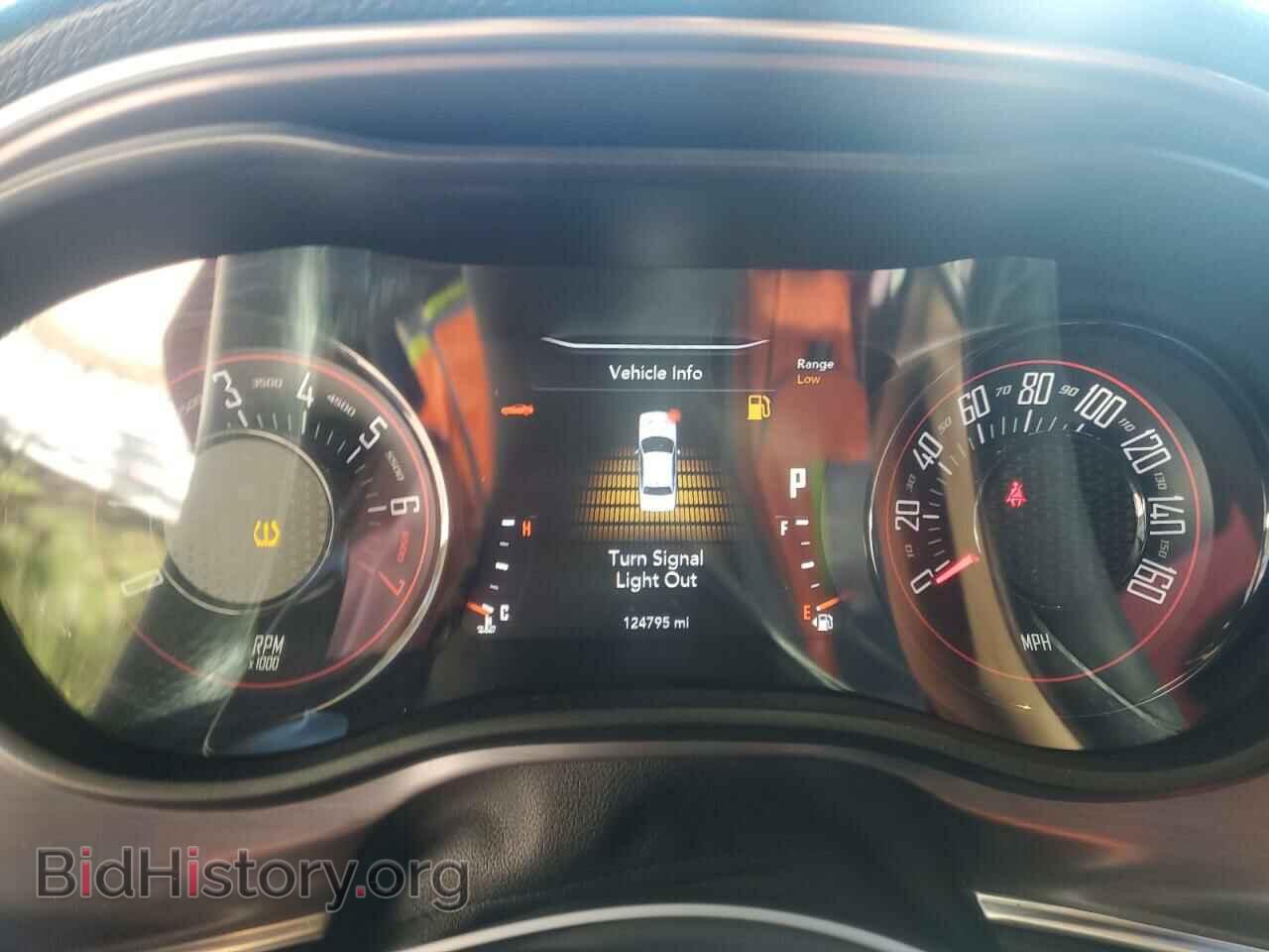2017 DODGE CHALLENGER - VIN: 2C3CDZAGXHH519246 - Фото 9