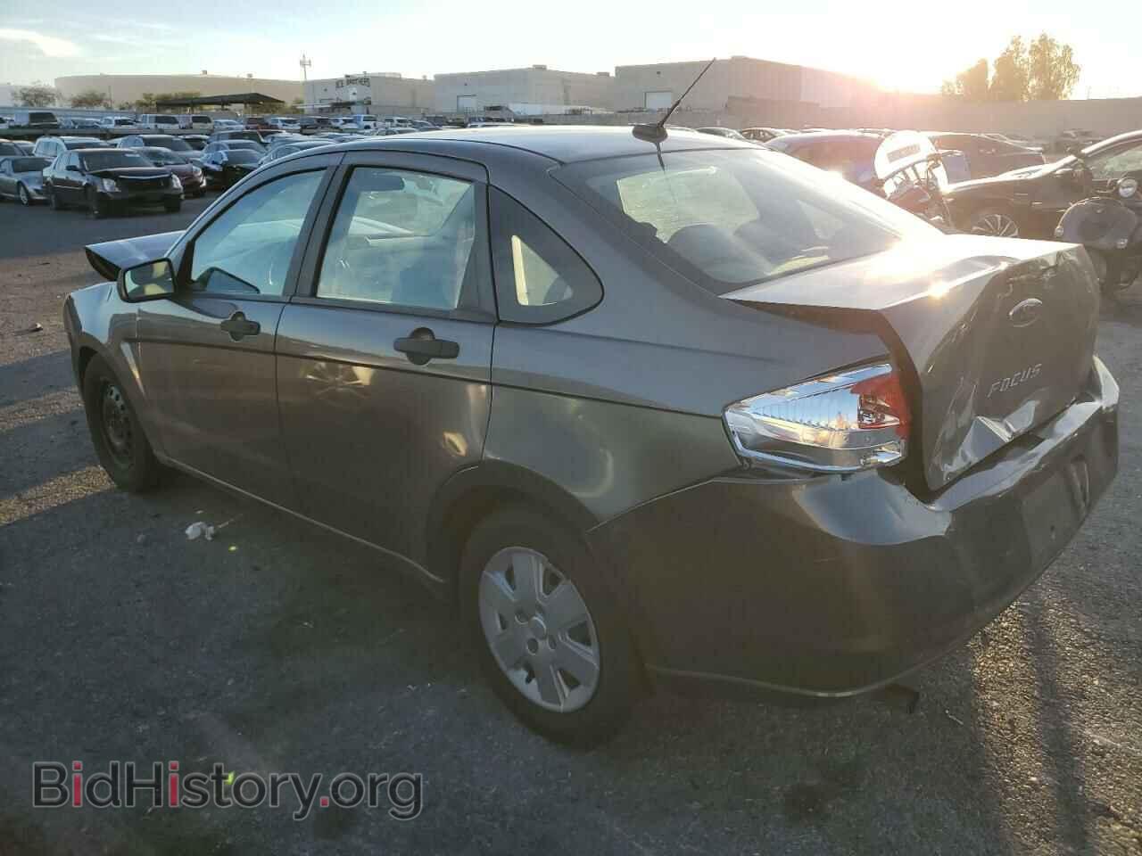 2011 FORD FOCUS - VIN: 1FAHP3EN3BW149741 - Фото 2
