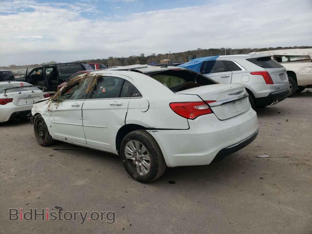 2012 CHRYSLER 200 - VIN: 1C3CCBAB1CN207668 - Photo 2
