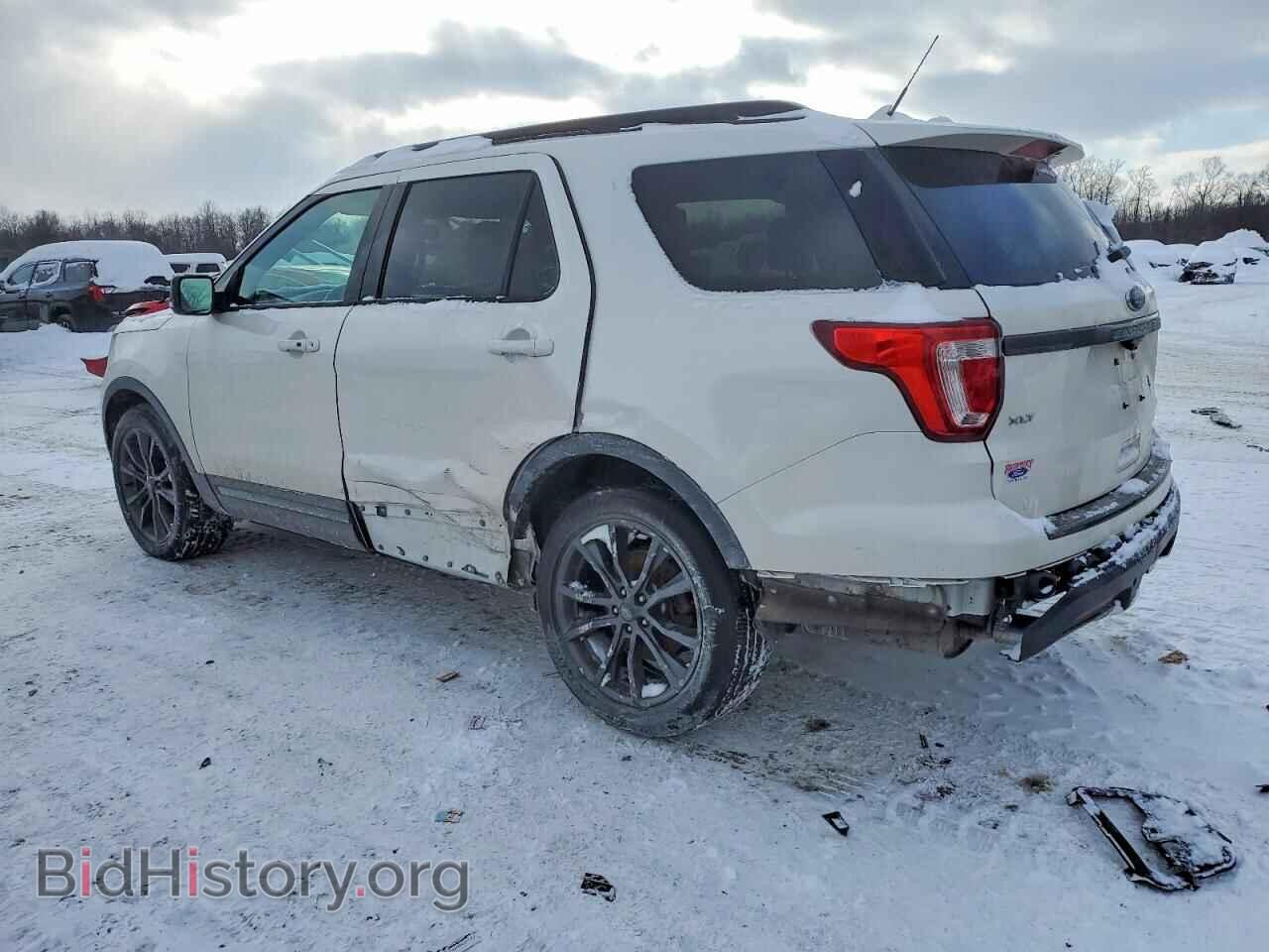 2018 FORD EXPLORER - VIN: 1FM5K8D85JGB28608 - Фото 2