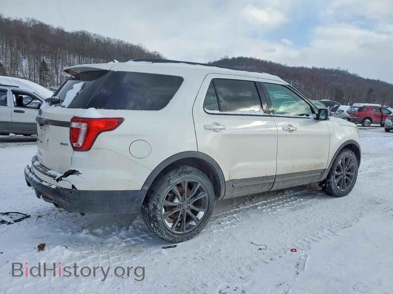 2018 FORD EXPLORER - VIN: 1FM5K8D85JGB28608 - Фото 3