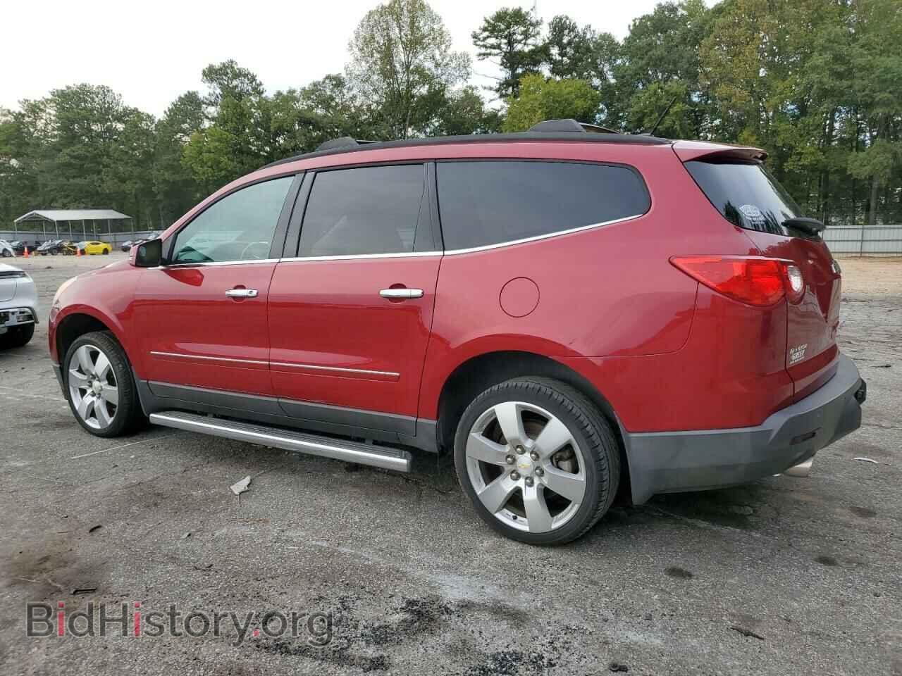 2012 CHEVROLET TRAVERSE - VIN: 1GNKRLED0CJ166360 - Photo 2