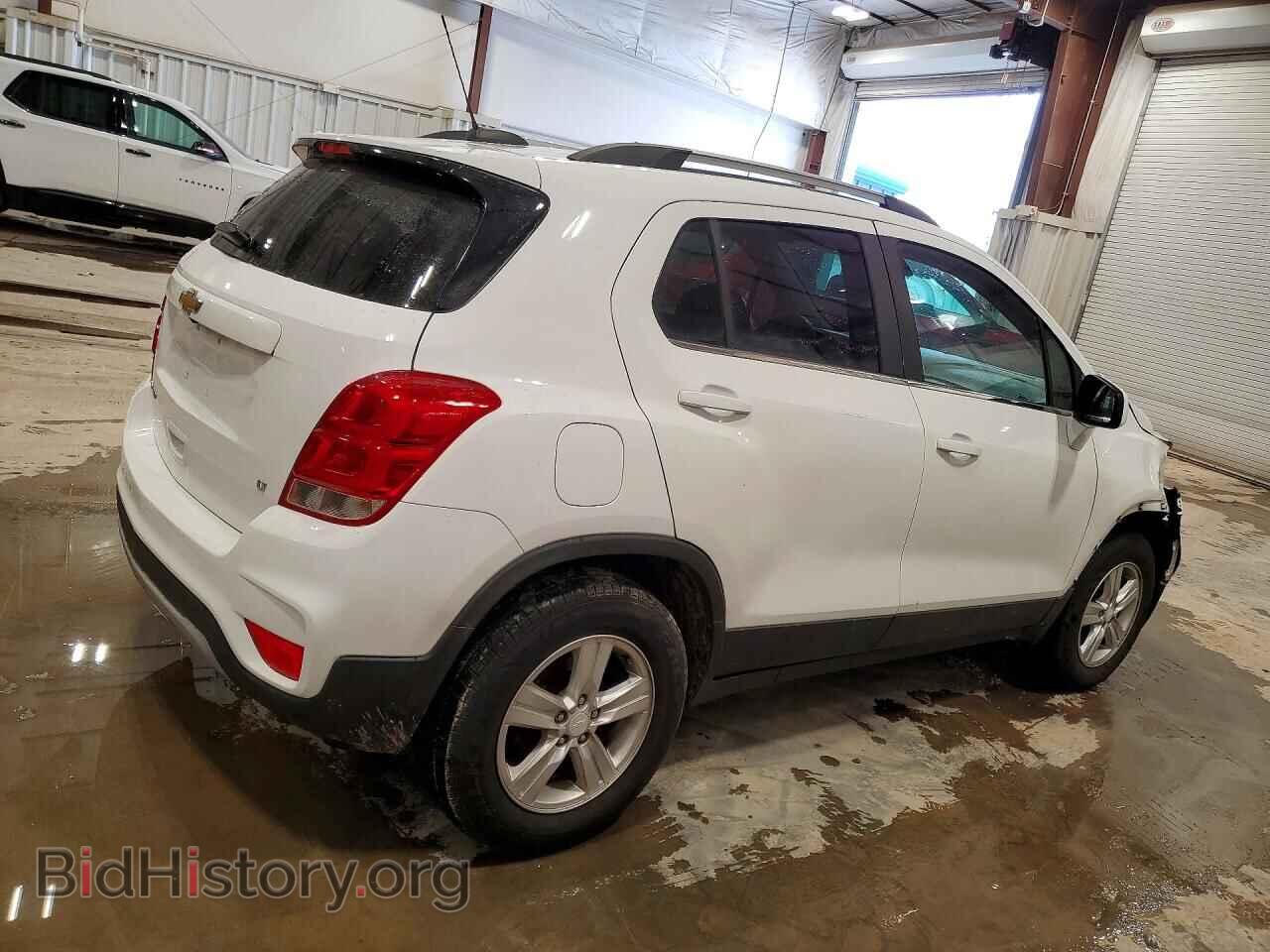 2017 CHEVROLET TRAX - VIN: 3GNCJPSB3HL146612 - Фото 3