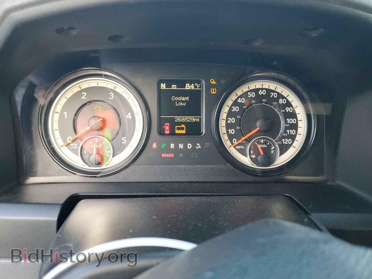 2018 RAM All Models - VIN: 3C6UR4CL1JG424439 - Фото 9