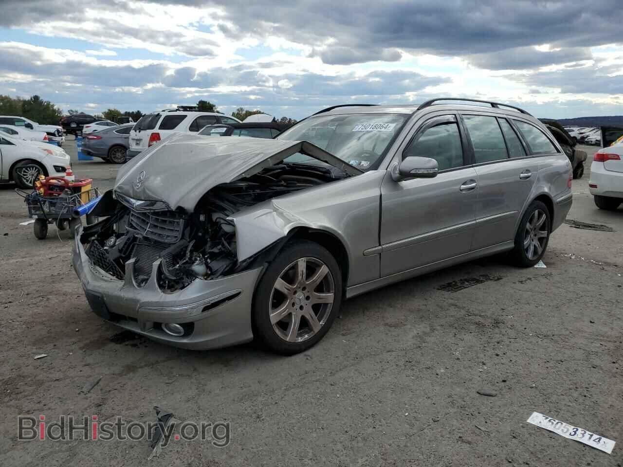 Photo WDBUH87X77X210445 - MERCEDES-BENZ E-CLASS 2007