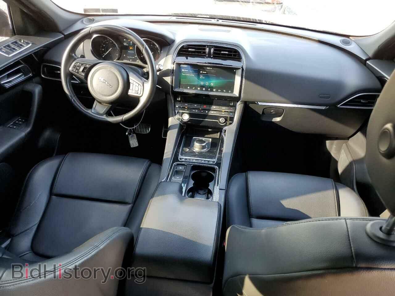 2019 JAGUAR F-PACE - VIN: SADCJ2FX1KA604975 - Фото 8