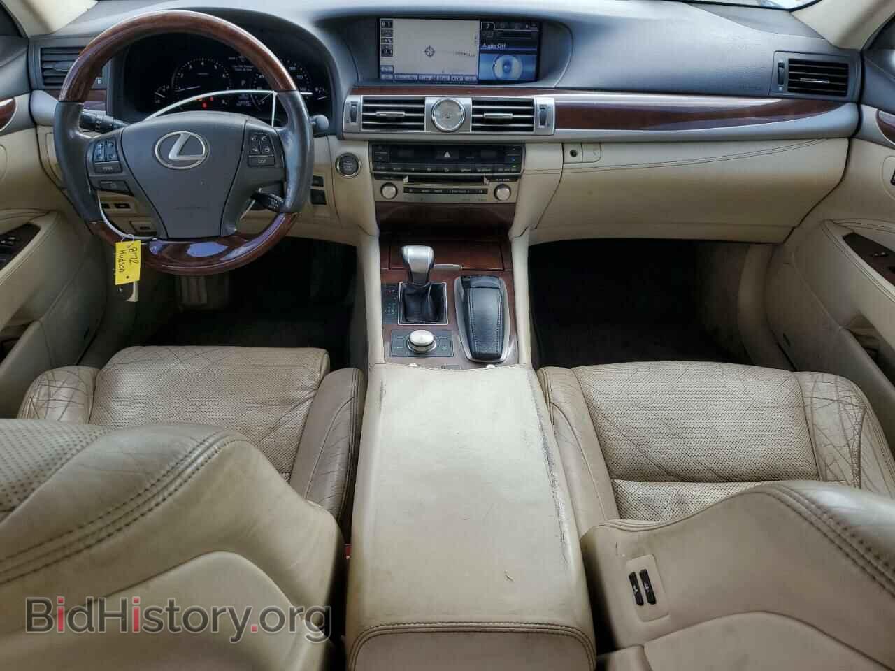 2013 LEXUS LS460 - VIN: JTHBL5EF0D5123444 - Photo 8