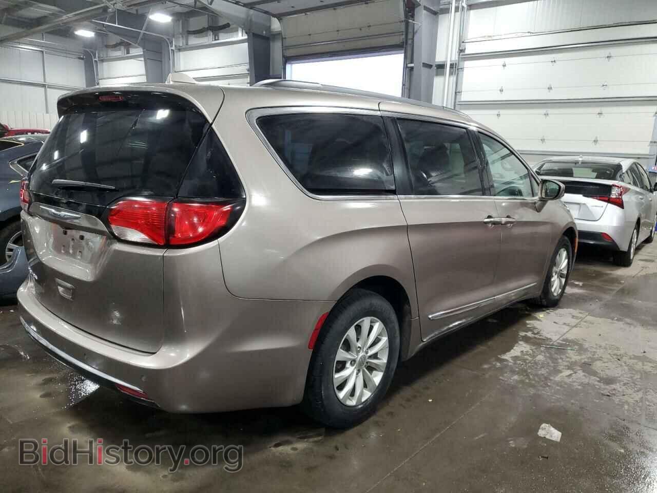 2017 CHRYSLER PACIFICA - VIN: 2C4RC1BG1HR534737 - Photo 3