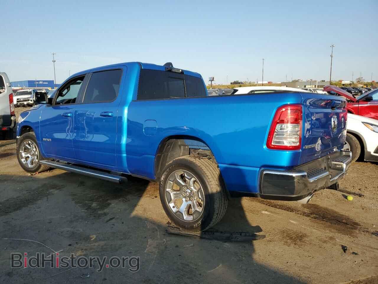 2022 RAM 1500 - VIN: 1C6SRFMT6NN209105 - Фото 2