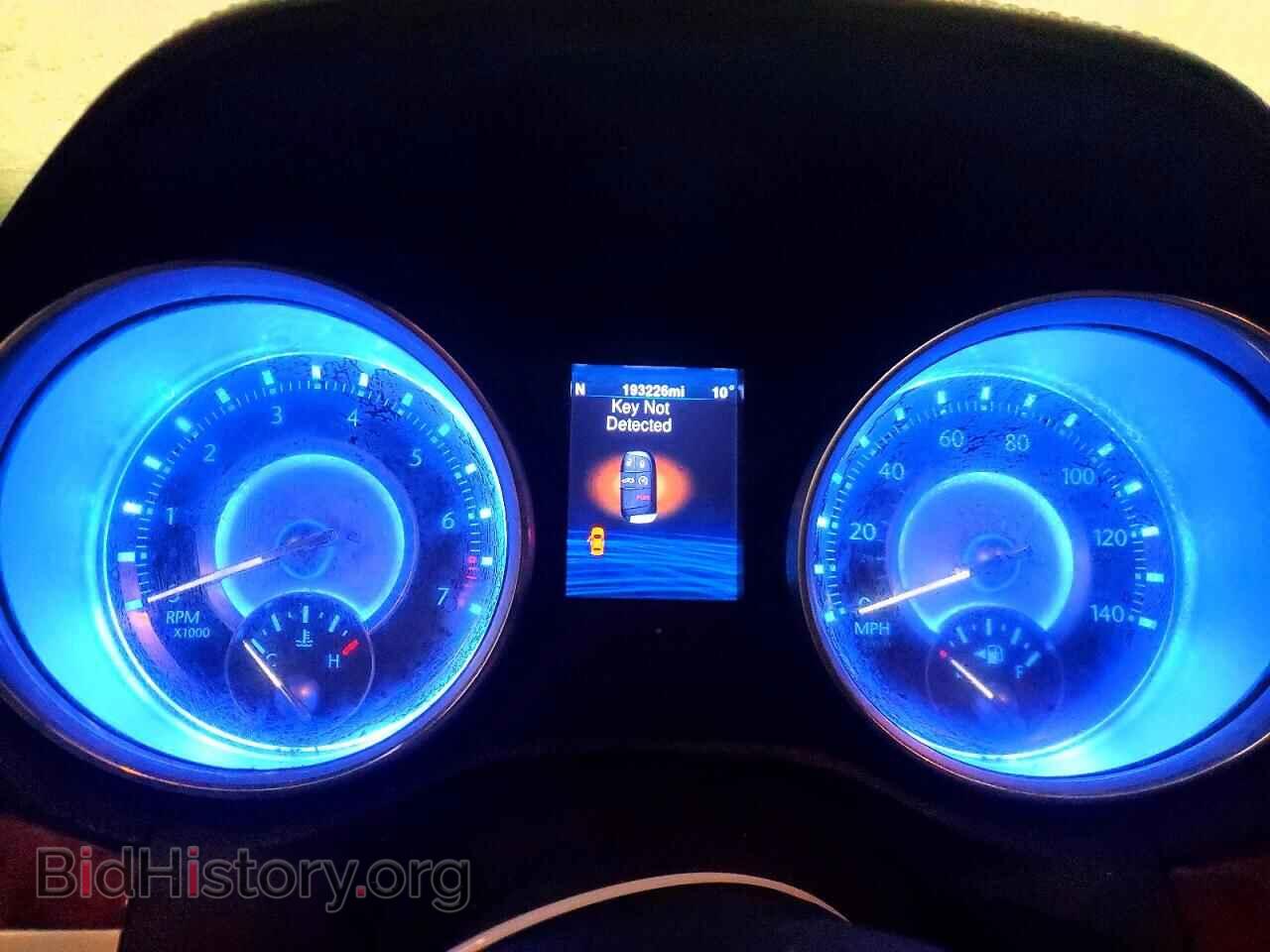 2014 CHRYSLER 300 - VIN: 2C3CCARG7EH229275 - Фото 9