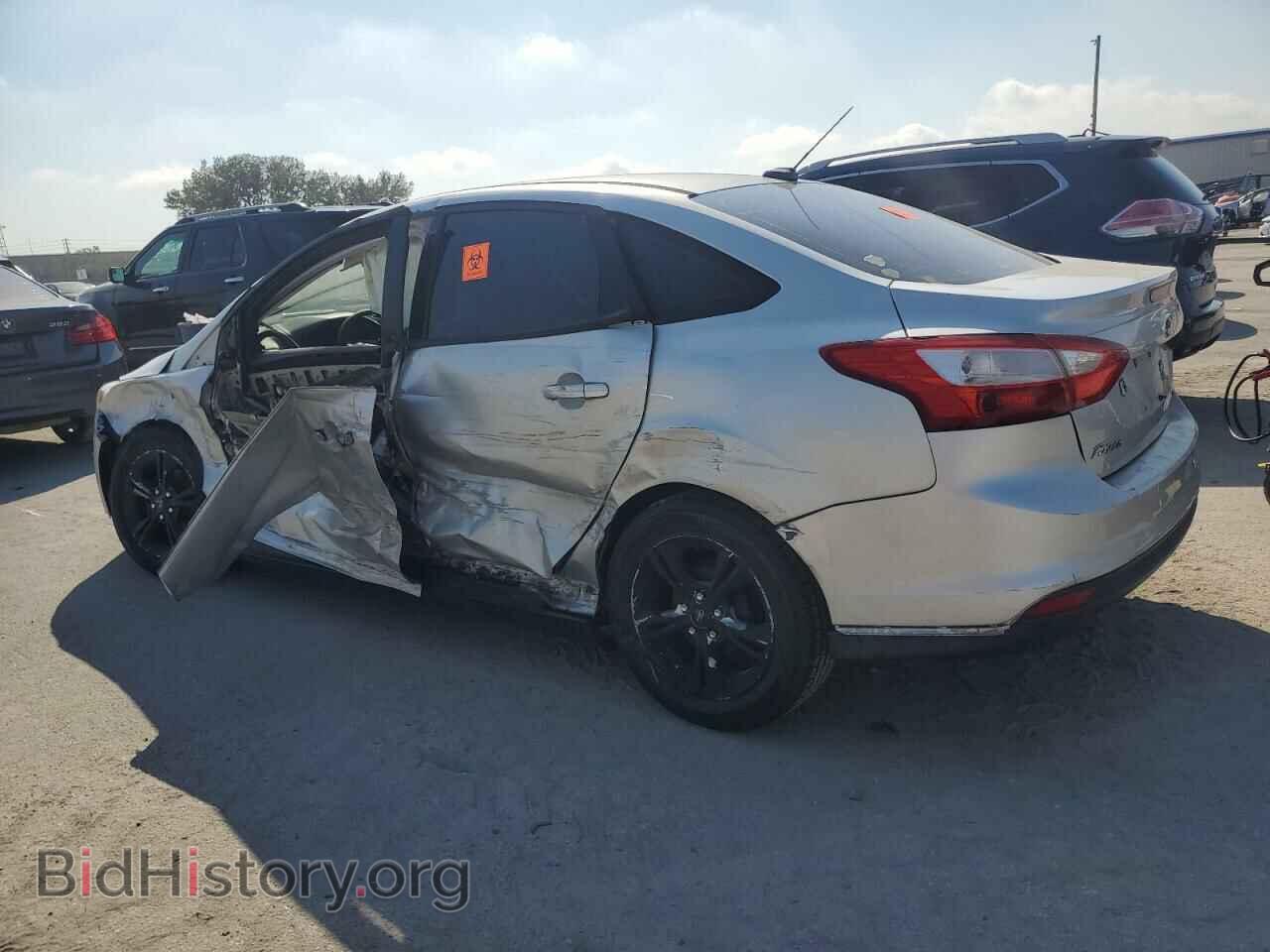 2013 FORD FOCUS - VIN: 1FADP3F27DL296846 - Photo 2