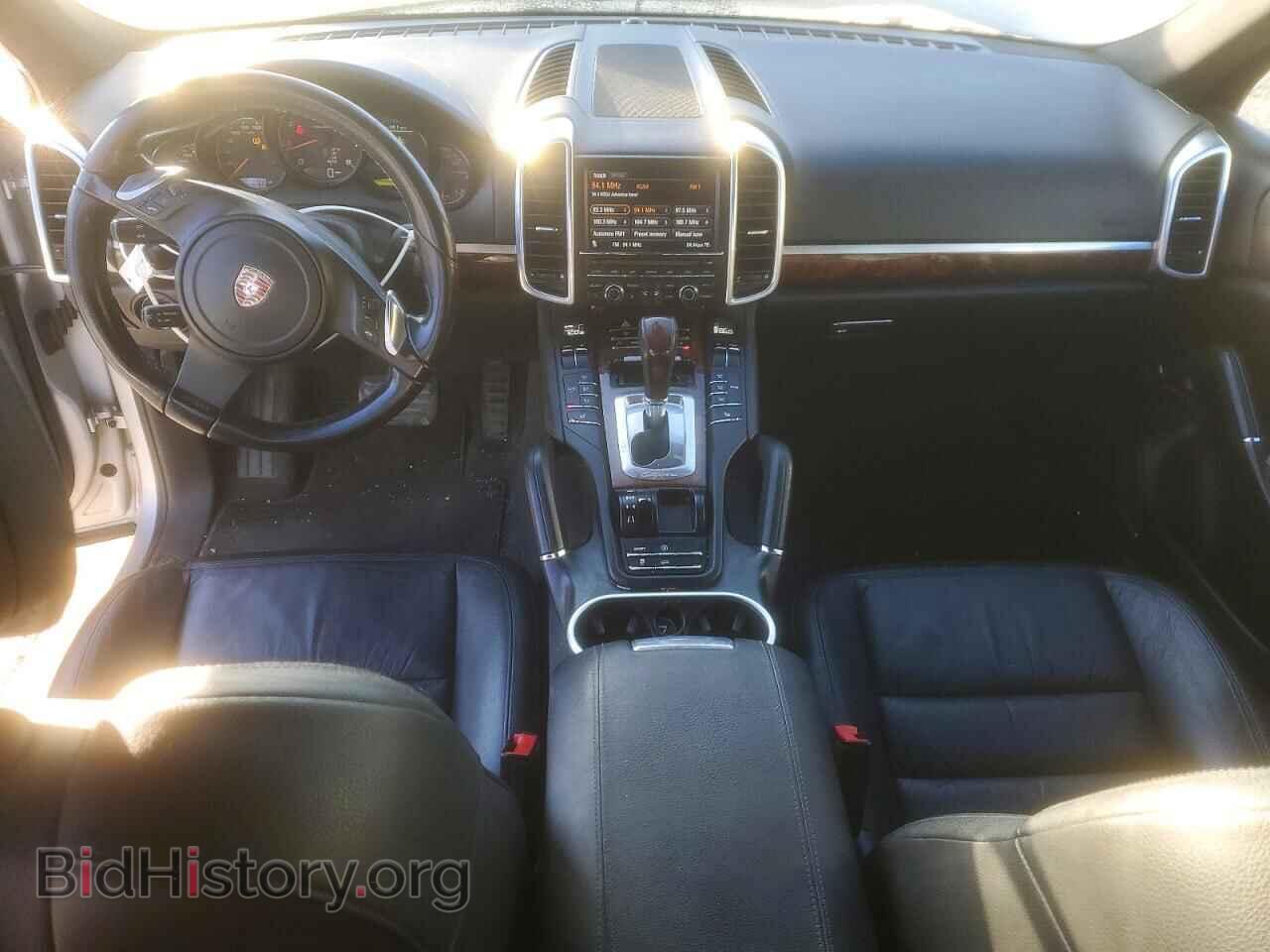 2011 PORSCHE CAYENNE - VIN: WP1AA2A20BLA04823 - Photo 8