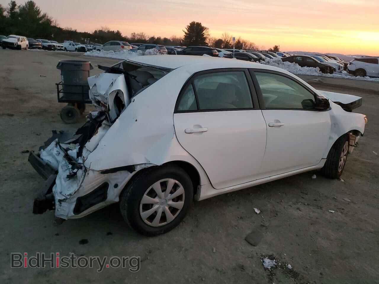 2011 TOYOTA COROLLA - VIN: JTDBU4EE4B9143136 - Фото 3
